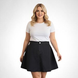 CITY CHIC Plus Size Flare Black Denim Skirt, NEW! Size 16